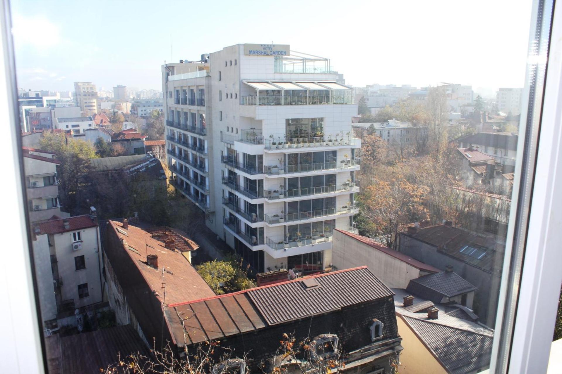 Modern Apartment City Center 2 Bukarest Exteriör bild